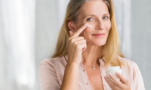 Routine anti-âge : nos conseils pour une peau rajeunie
